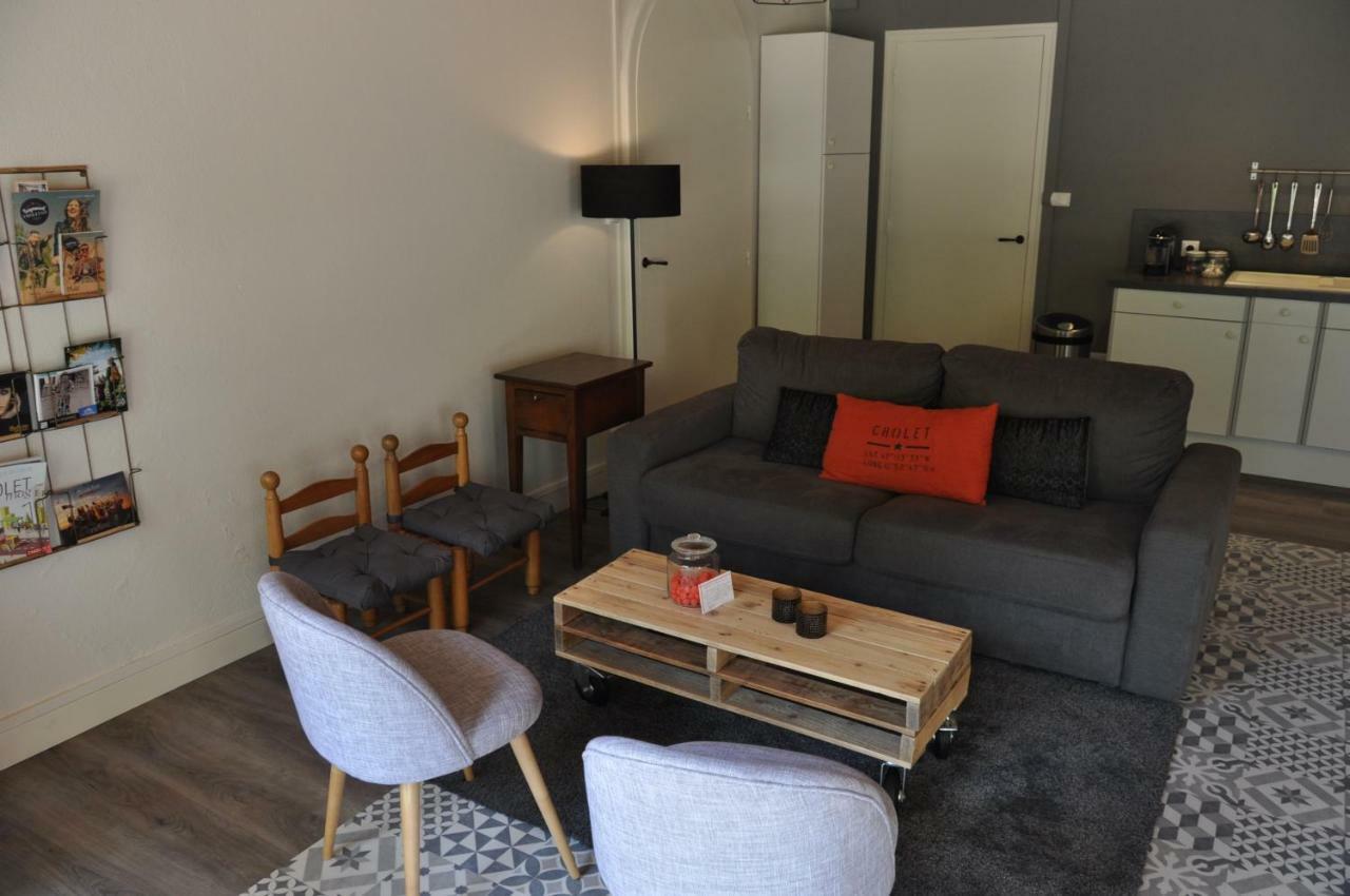 Hotel Au Rez De Jardin Cholet Zewnętrze zdjęcie