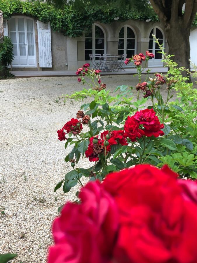 Hotel Au Rez De Jardin Cholet Zewnętrze zdjęcie